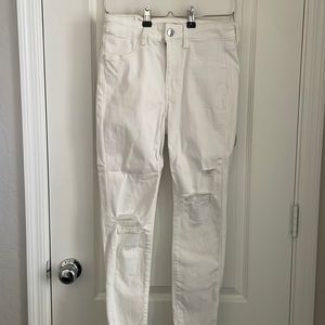 American Eagle Hi-Rise Jegging Crop, Distressed White, Size 8 Regular